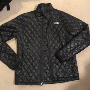 Black Thermoball Women’s North Face Jacket